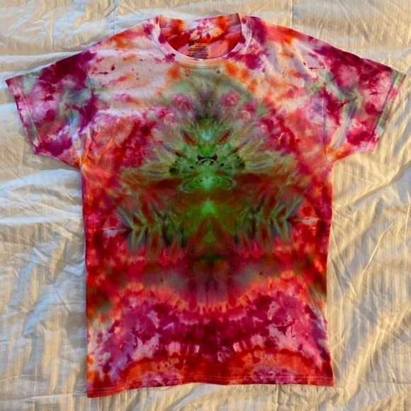 Hanes | Shirts | Grinch Tie Dye Shirt 